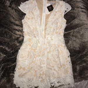 WHITE LACE ROMPER BRAND NEW