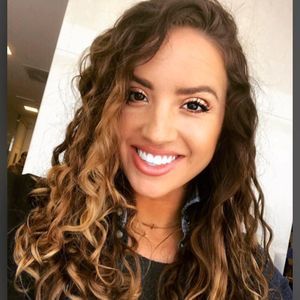 Meet your Posher, Calli