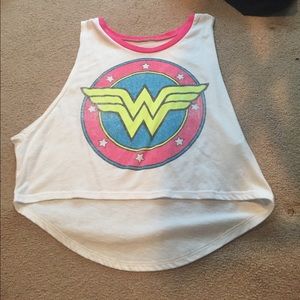 Muscle tee crop top