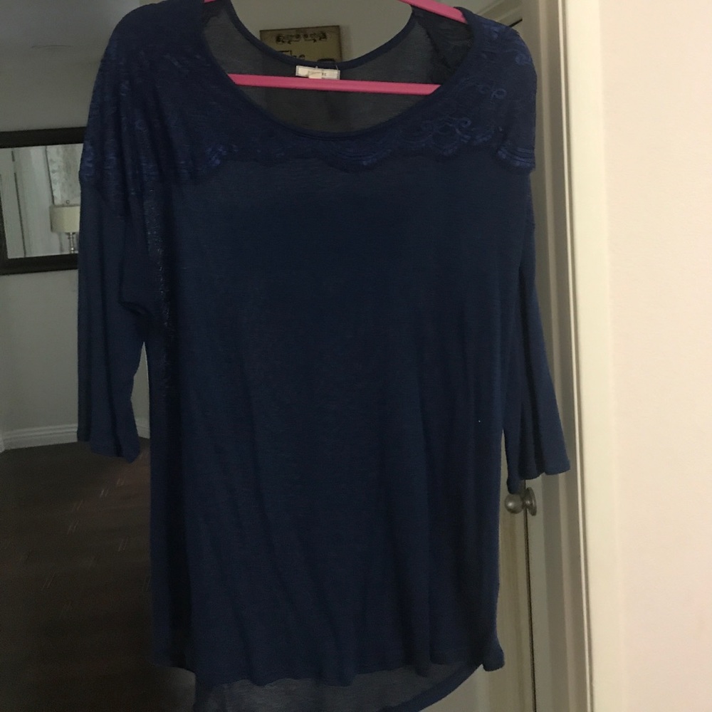 3/4 sleeve top