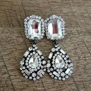 Boutique earrings