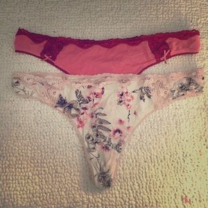Soma Pink Thongs