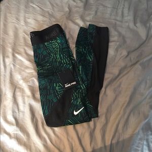 Nike leggings