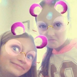 Meet your Posher, Ava