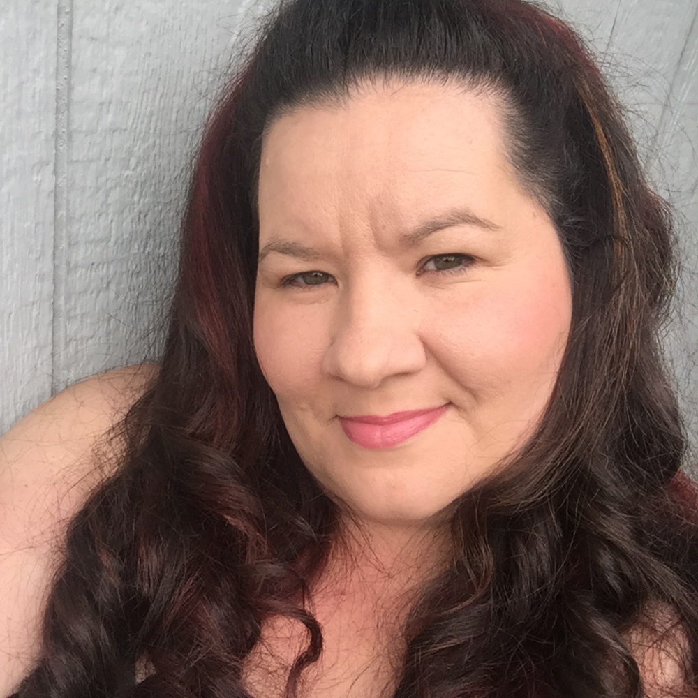 Meet your Posher, Farah