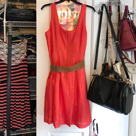 Coral pink dress! - Picture 2 of 2