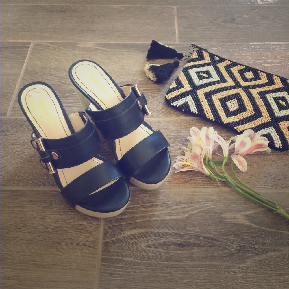 Nine West Black Platform Wedges