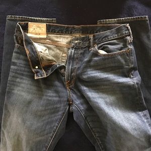 Abercrombie Slim Straight