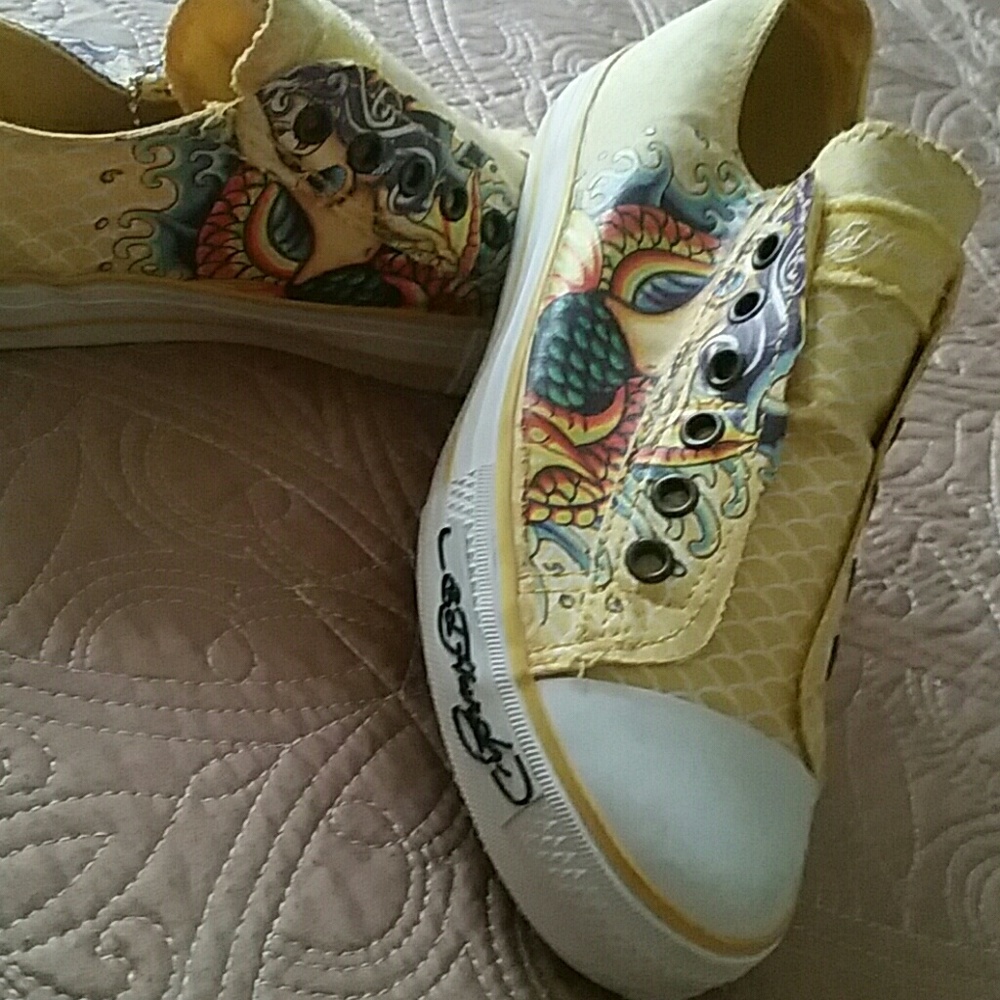 Brand new original ED Hardy tennis shoes size 6