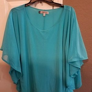 Jennifer Lopez XL top