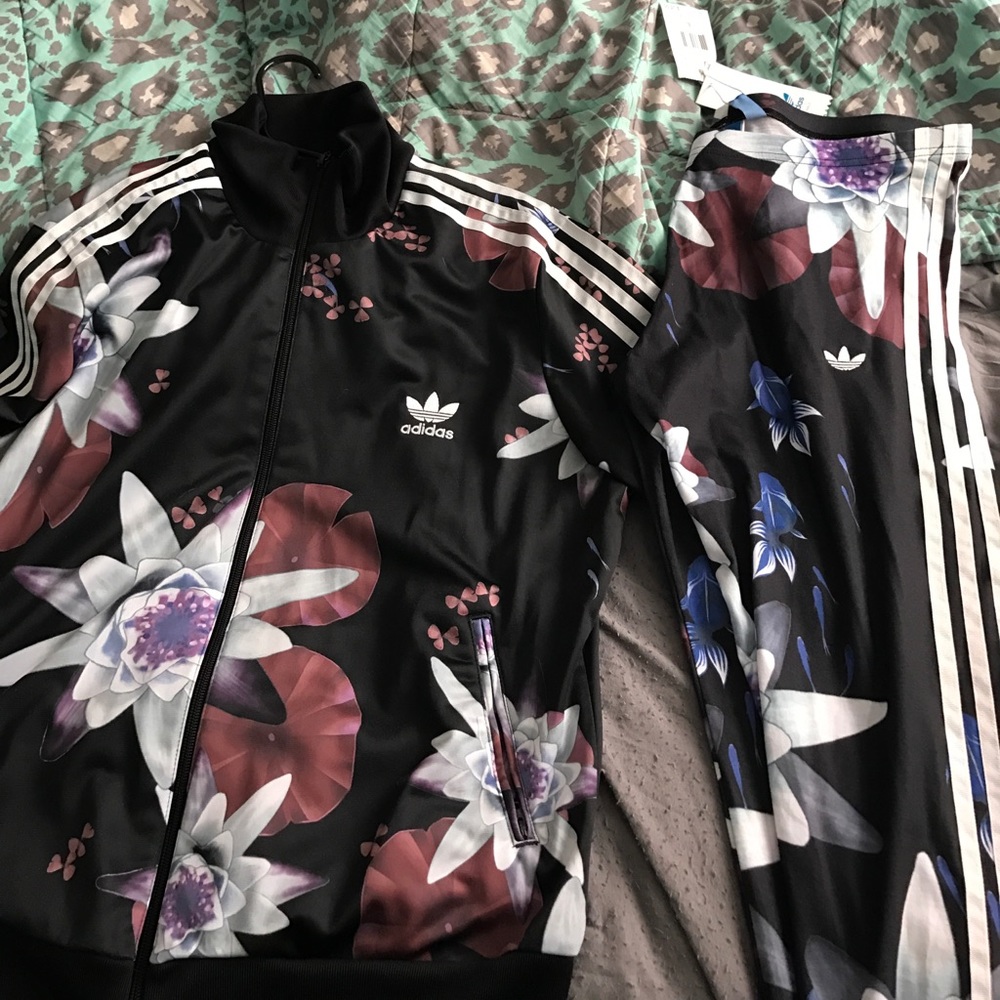 Adidas track suite w/ leggings (ON HOLD)