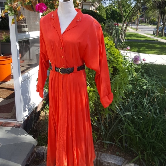 Vintage Dresses & Skirts - Vintage full sweep dress M