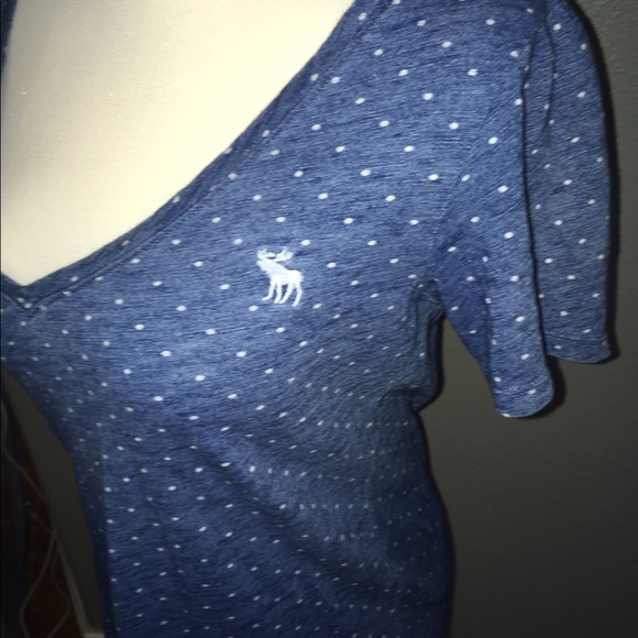 Abercrombie and Fitch - Picture 3 of 4