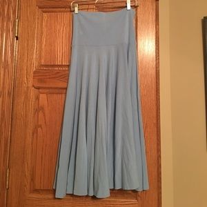 Strapless dress or maxi skirt.