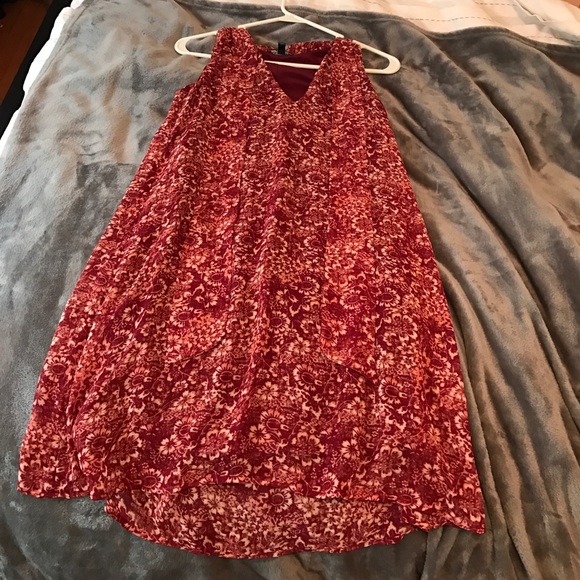 Floral, shift maroon dress - Picture 1 of 2