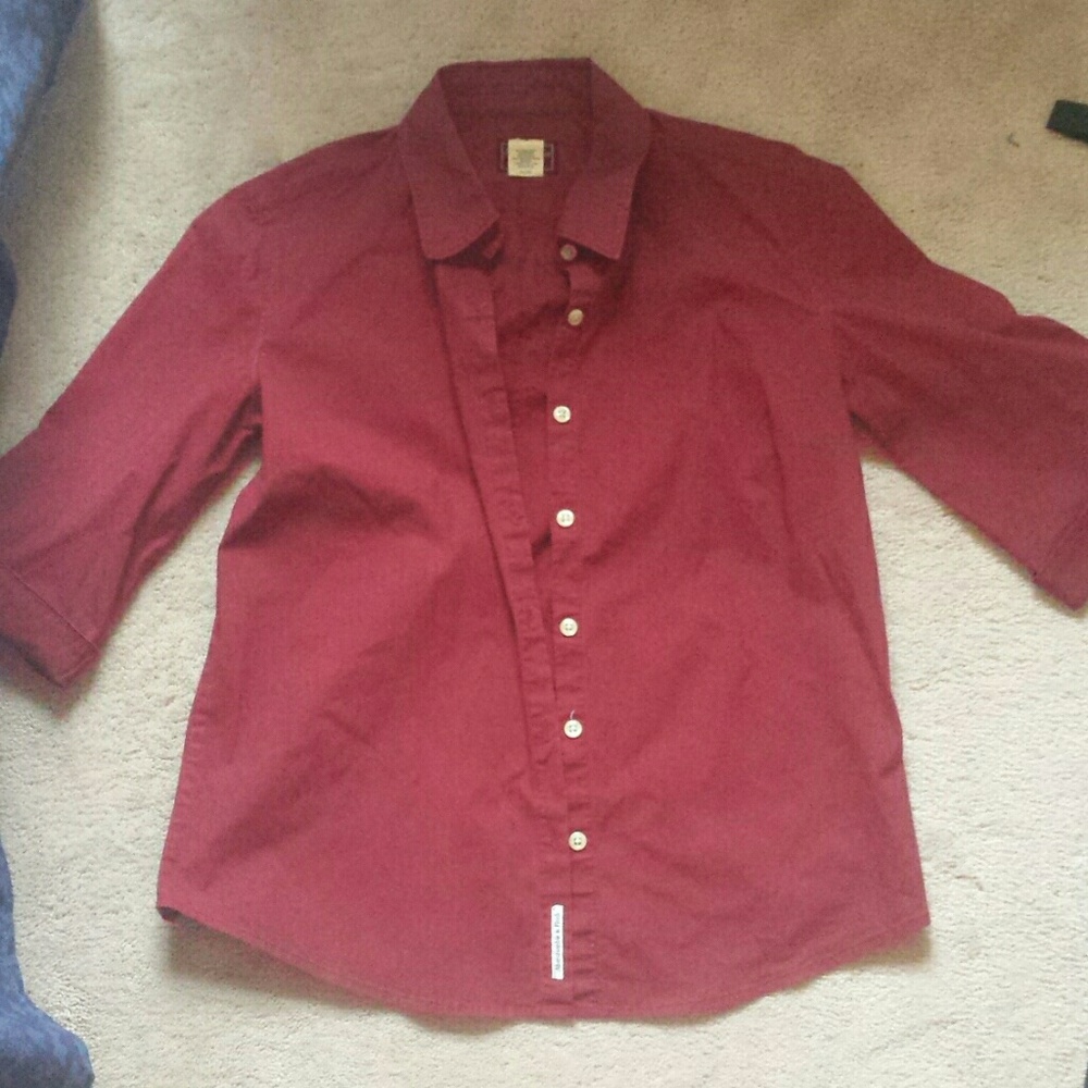 A&F 3/4 sleeve button up shirt
