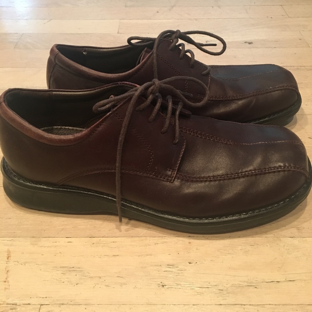 Men's Unlisted Brown Leather Dress Shoes