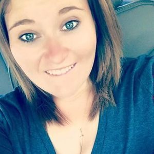 Meet your Posher, Kaleigh
