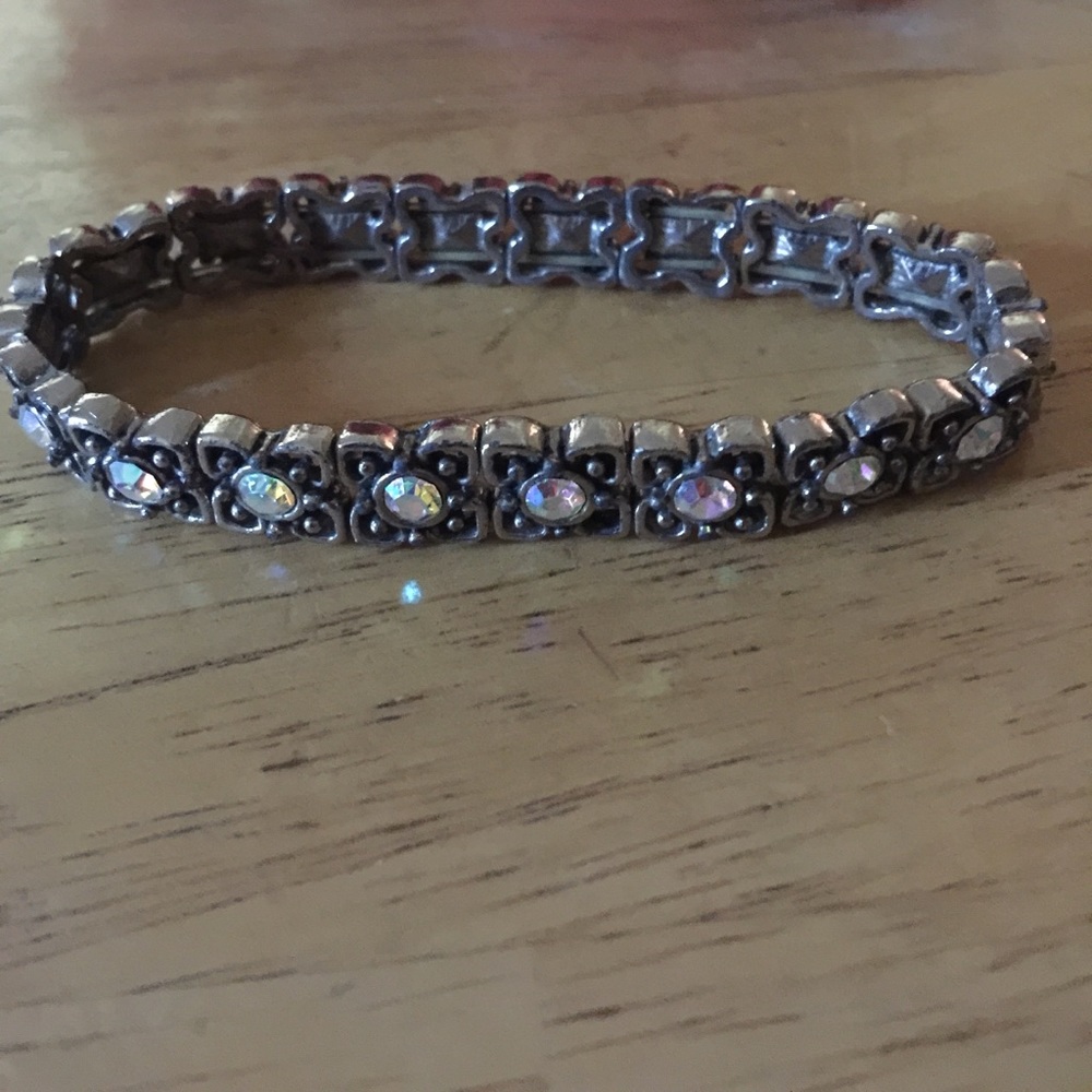 Rhinestone silver tone bracelet - Picture 4 of 4