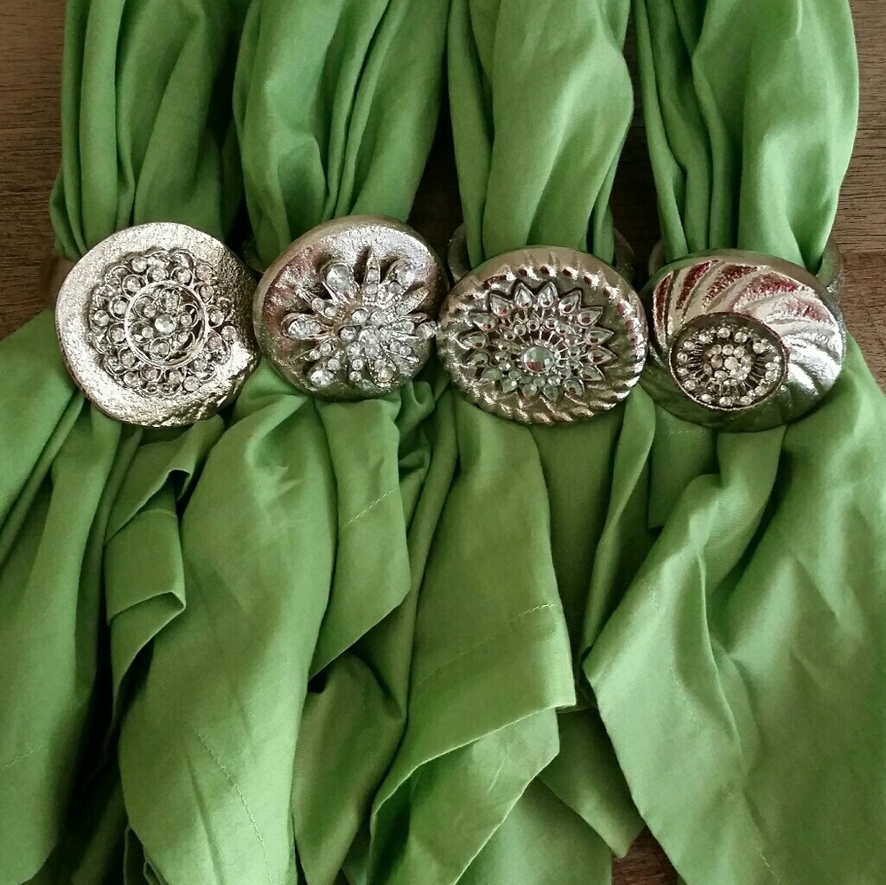 Beautiful Pomegranate cloth napkin set