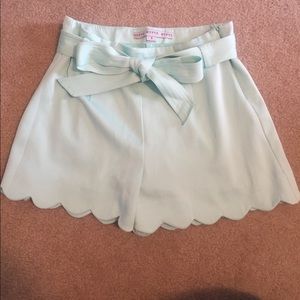 Scalloped Satin Finish Seafoam Shorts Size S