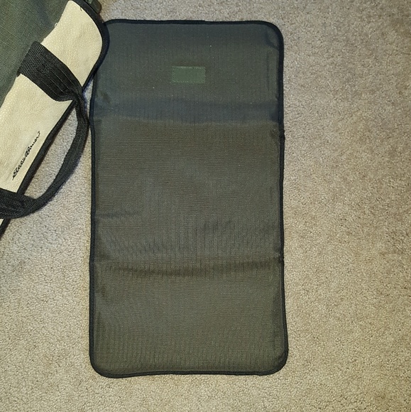 《Eddie Bauer》green•tan leather•delux diaper bag - Picture 5 of 6