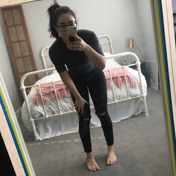 Forever 21 Top - Picture 1 of 7