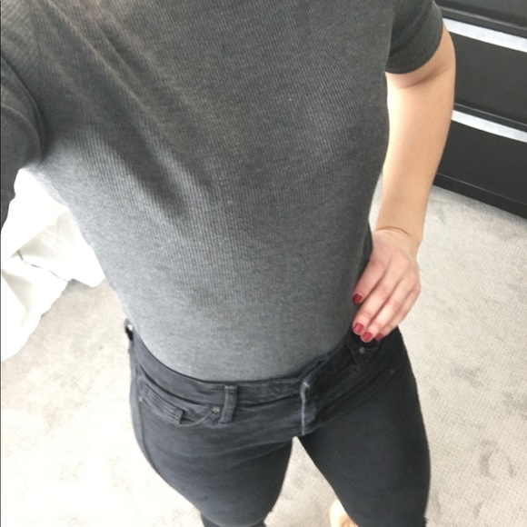 Forever 21 Top - Picture 4 of 7