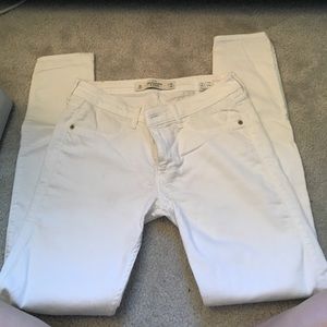 White Abercrombie jeans