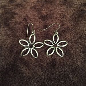 Vera Bradley Flower Earrings