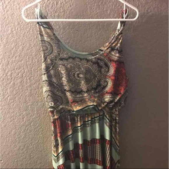 Colorful dress - Picture 2 of 3