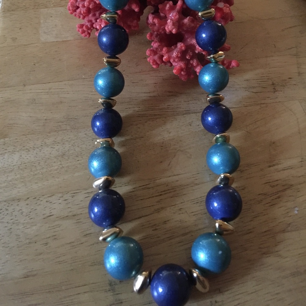 Vintage blue green gold beads necklace
