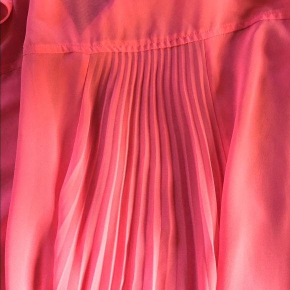 Pink AEO Sleeveless Blouse - Picture 6 of 6