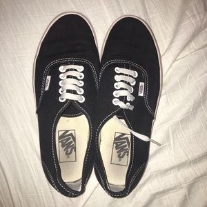 Black Vans size 8.5 women's size 7 men's