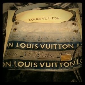 Louis Vuitton Handbag