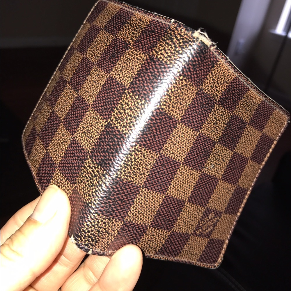Authentic lv men's wallet