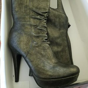 Guess brand boots
