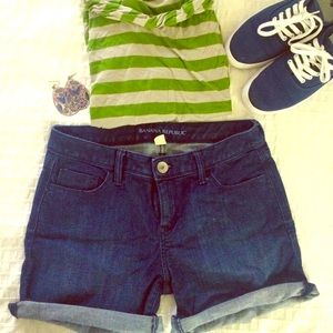 Banana Republic size 27 denim shorts