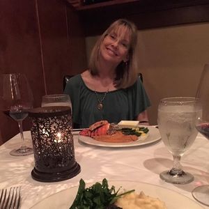 Meet your Posher, Julia