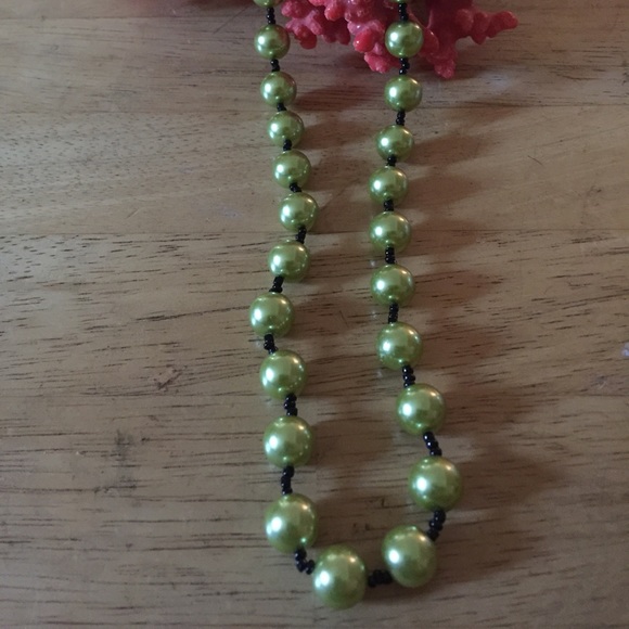 Vintage Jewelry Vintage Pistachio Pearl Necklace Poshmark
