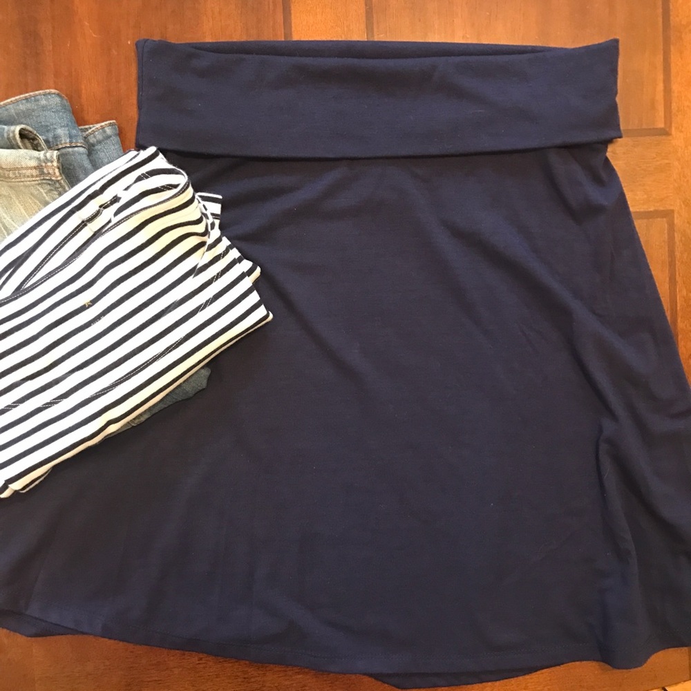 Navy skirt