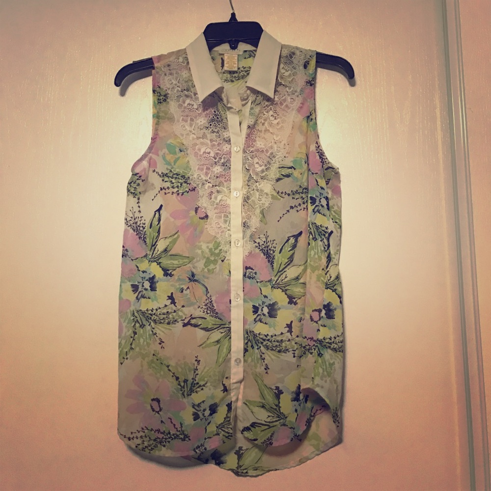 Love on Tap Floral Lace Pastel Blouse