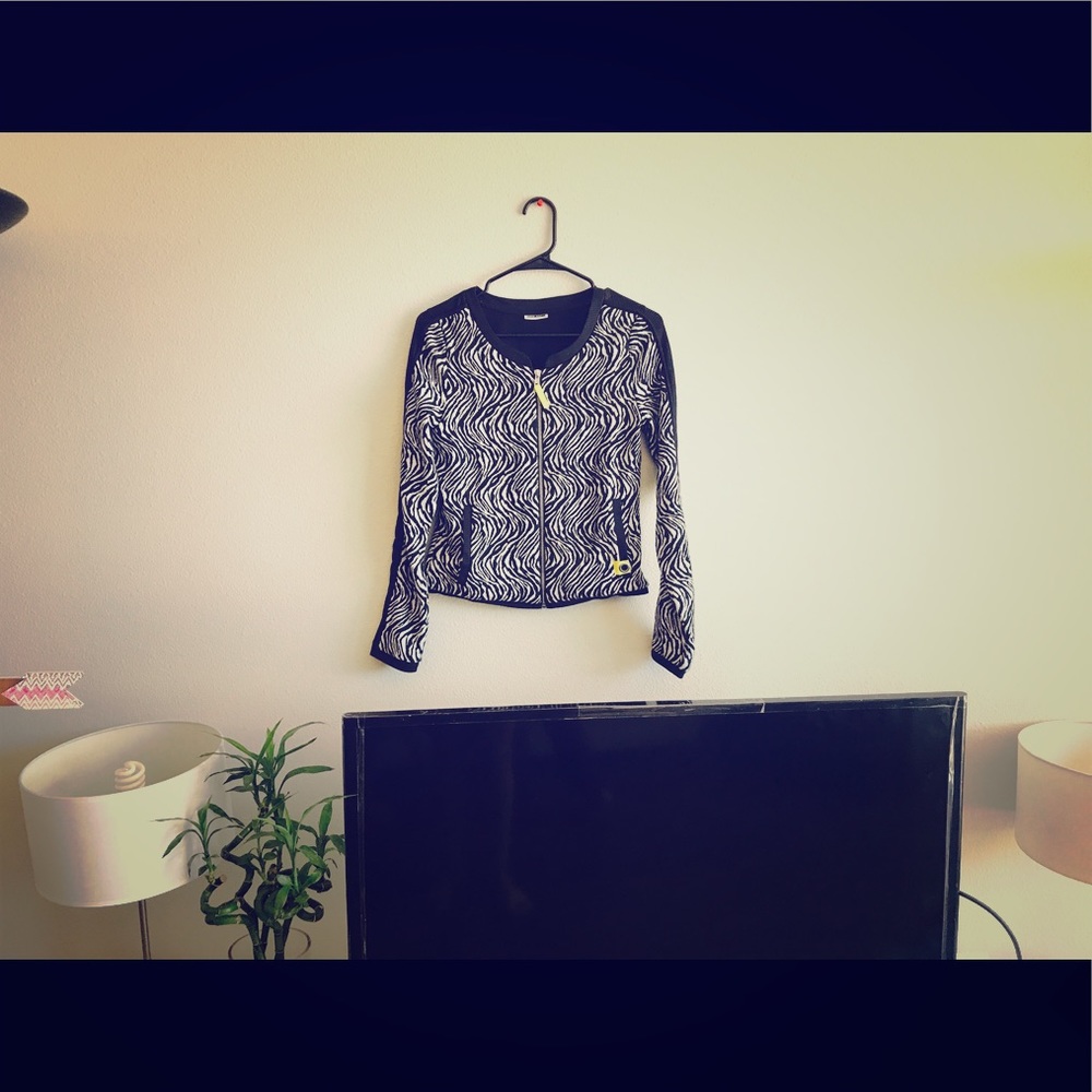 ONLY Limited Edition Short Jacket