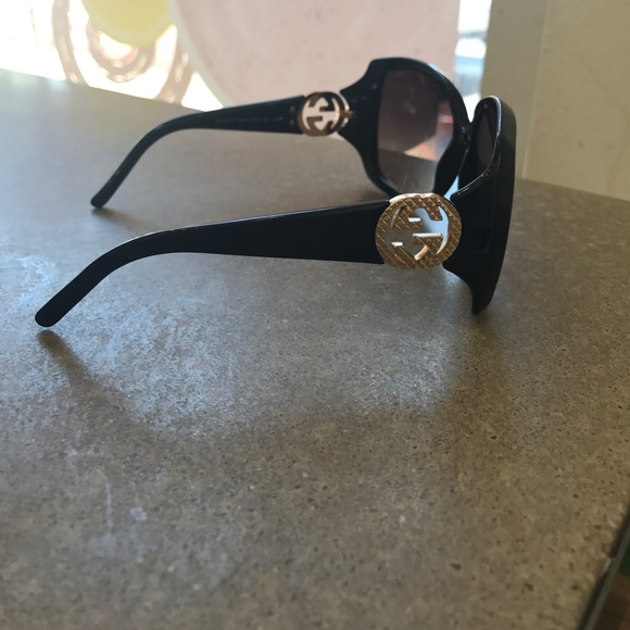Gucci sunglasses main image 7