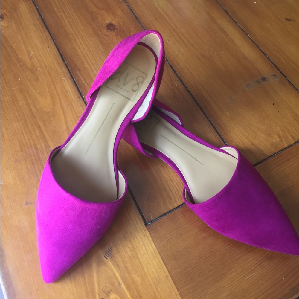 New Dolce Vita dv8 size 6 pink flat shoes