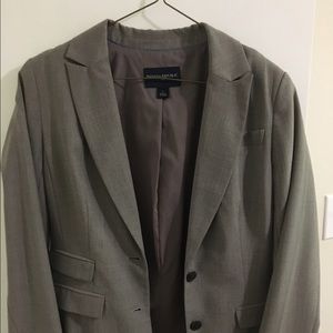 Banana Republic tan skirt and suit jacket