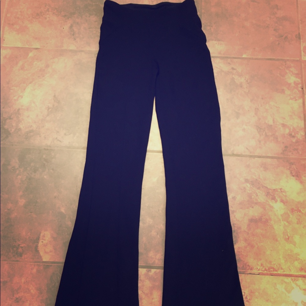 Sale!!!!NWOT Ruby Ribbon Yoga Pants