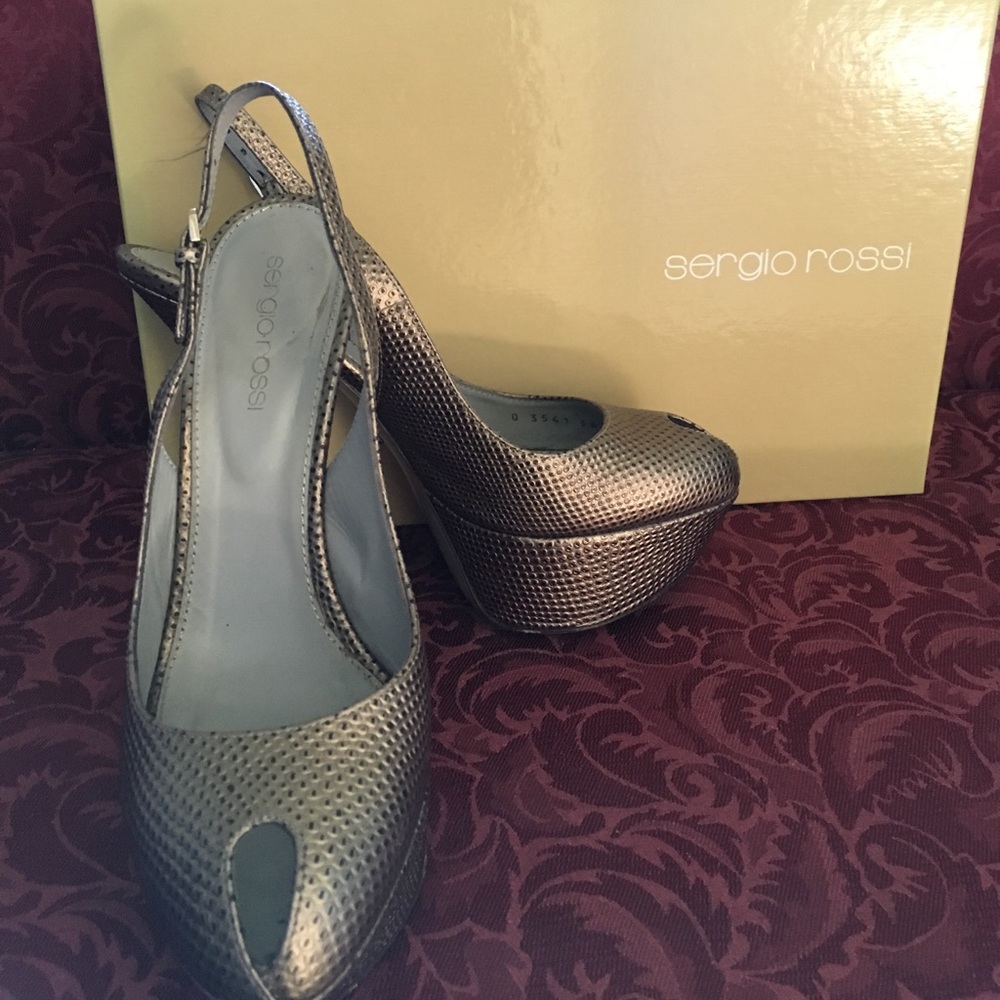 Slingback shoes