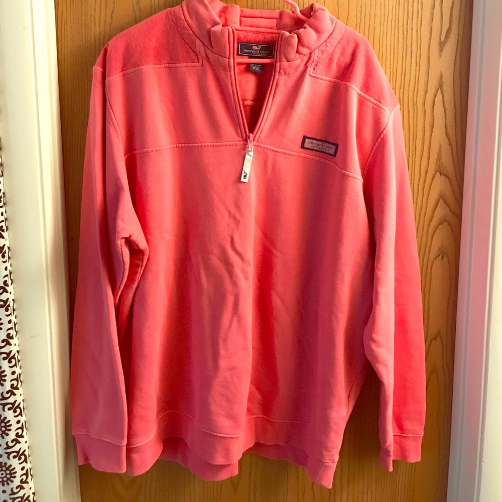 XL Vineyard Vines Pullover Never Worn !