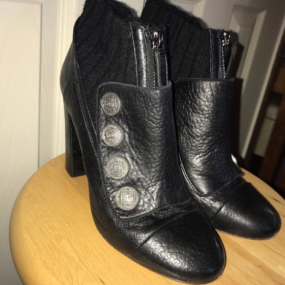 AUTHENTIC CHANEL PARIS EDINBURG BOOTS SZ 38 BLACK - Picture 3 of 8